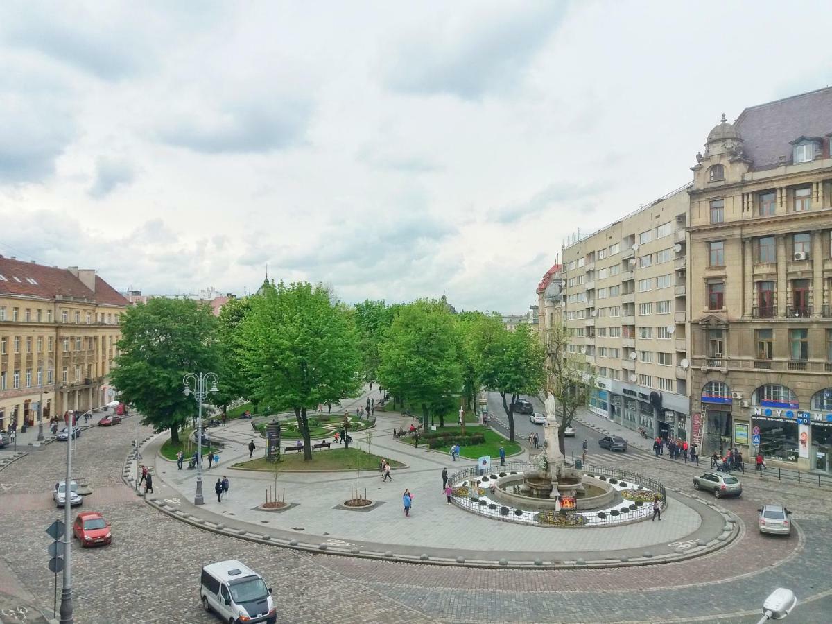 Квартира В Центрі Львова Вулиця Міцкевича 5, Простора З Гарним Видом На Місто Extérieur photo